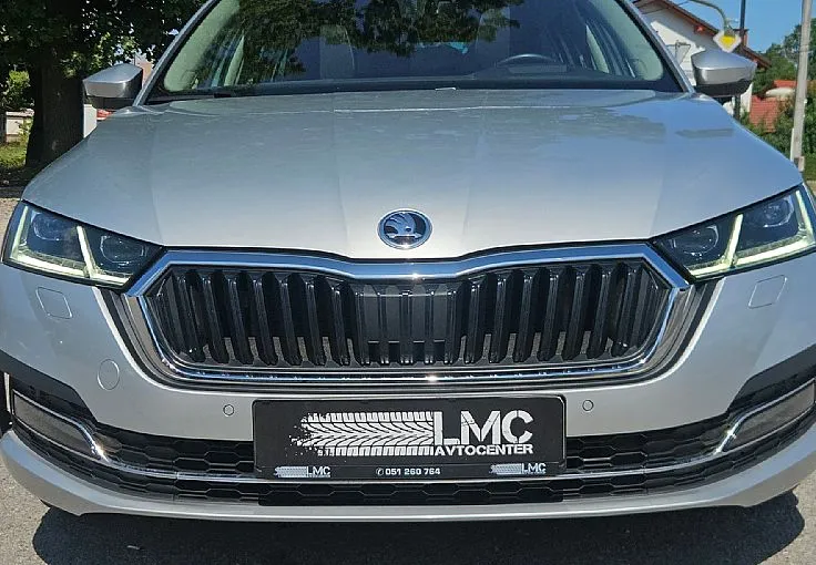 Zunanja slika - Škoda Octavia - 2.0 TDI 150ks °1.LASTNIK° °FULL-LED° °PANORAMA° - 2