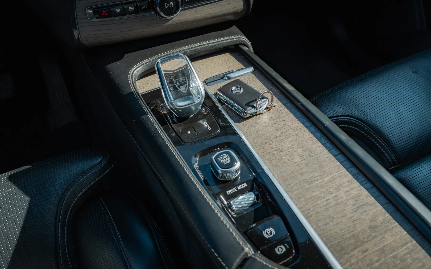 Notranja slika - Volvo XC90 - B6P AWD Inscription Avt. - 13