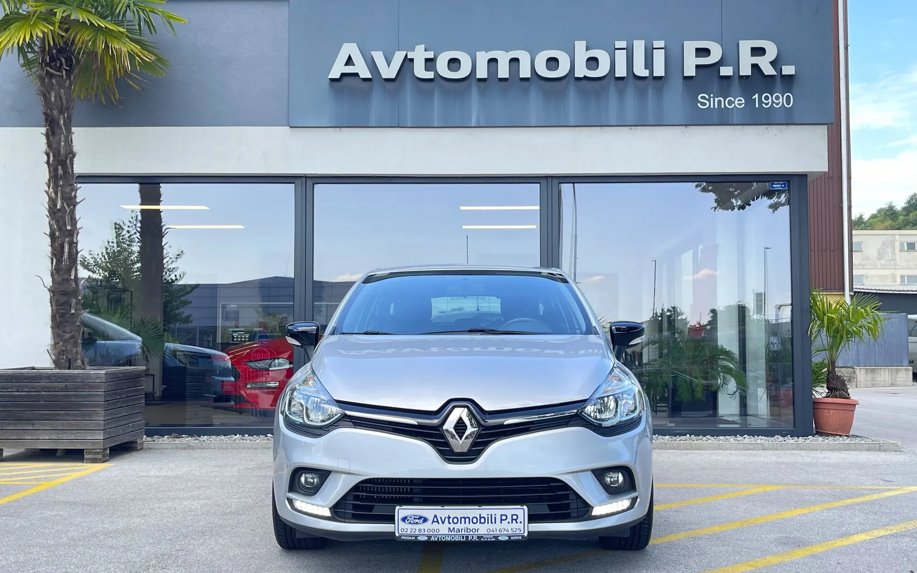 Zunanja slika - Renault Clio - 0.9 TCe 75 Generation 1.LASTNIK SLO samo 48.612 km - 2