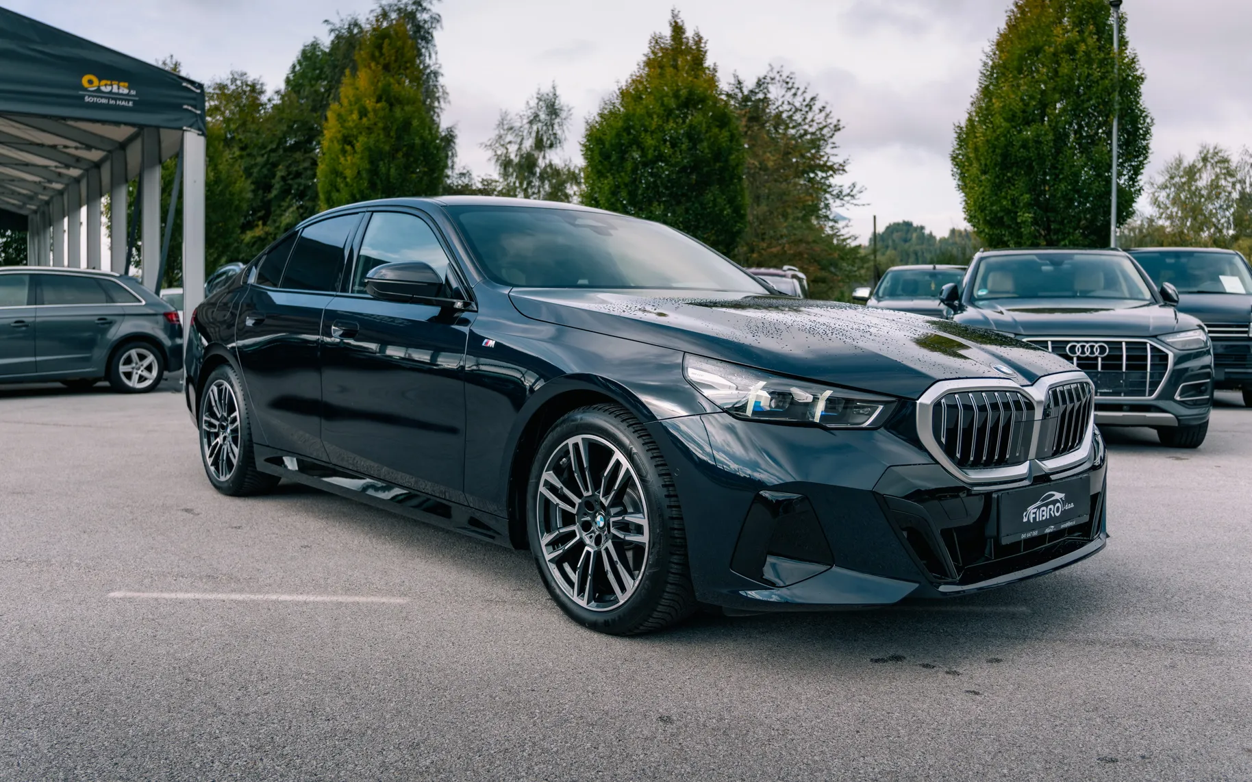 Zunanja slika - BMW Serija 5 - 520i Avt. Steptronic M-SPORT - 3