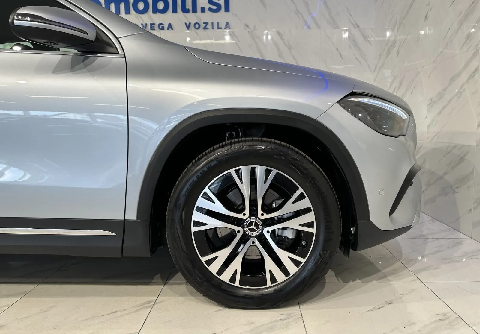Zunanja slika - Mercedes-Benz GLA-Razred - 180 d Progressive Avt. |360Kamera|LineAss|Gretje|. - 4