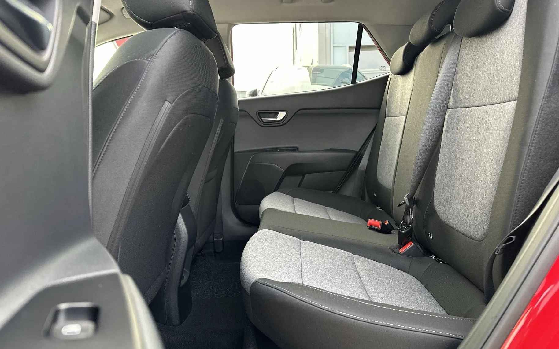 Notranja slika - KIA Stonic - 1.0 T-GDi EX Pulse M T... - 11