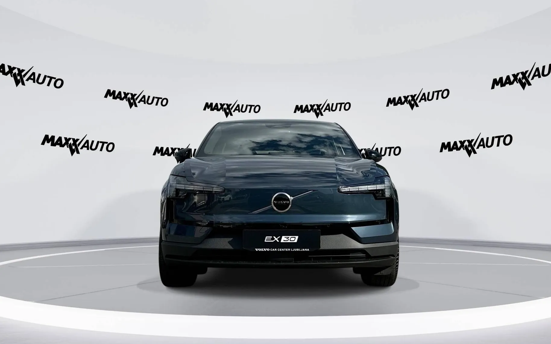 Zunanja slika - Volvo EX30 - P5 LONG RANGE PLUS RWD - 2