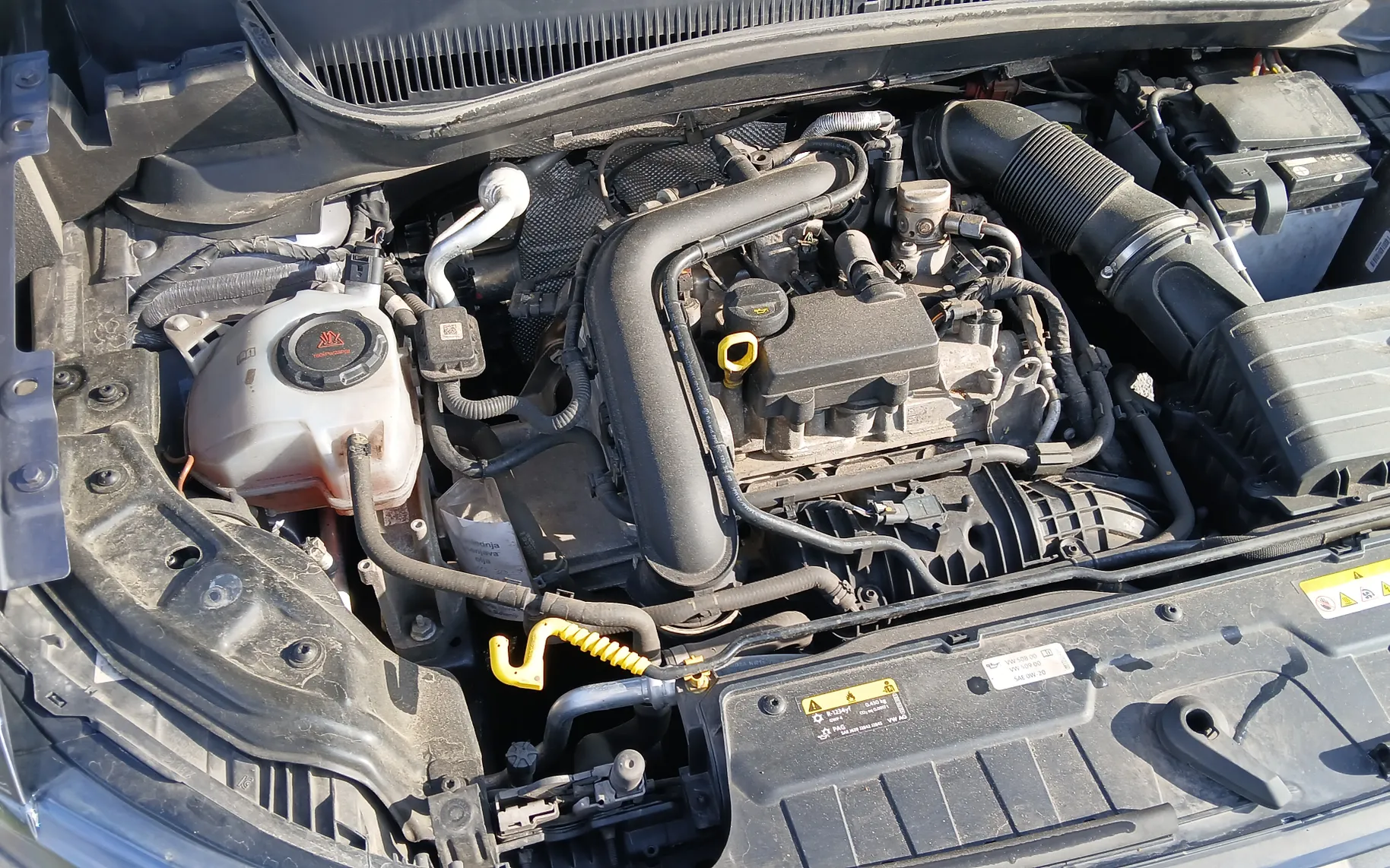 Motor in tehnologija - VW T-Cross - 1,0 TSI BMT Life - 10