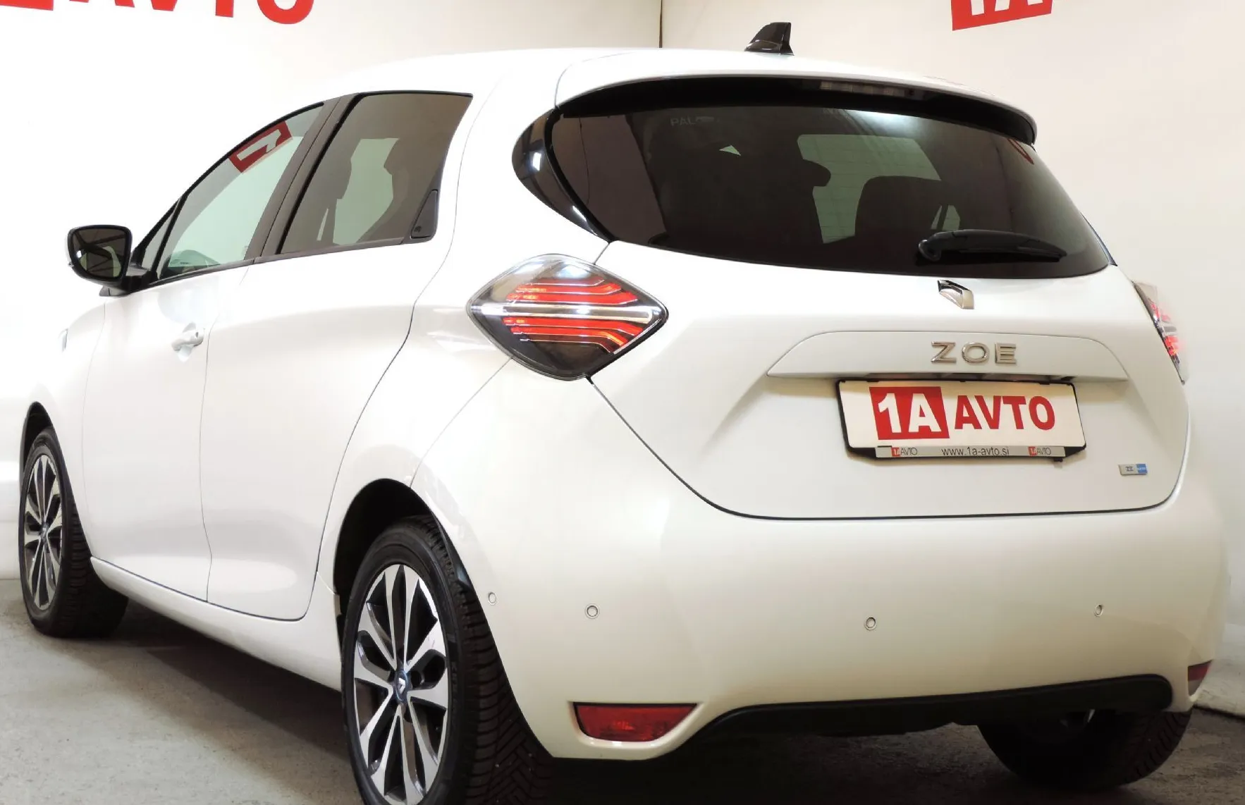 Zunanja slika - Renault Zoe - INTENS R135 - 7