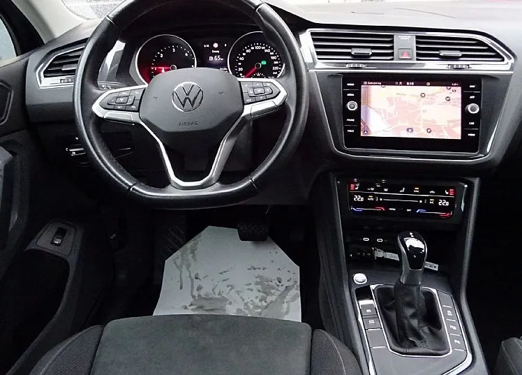 Zunanja slika - VW Tiguan - 2.0 TDI DSG Life 150KM - NAVI- LED - MAX ASIST- - 13