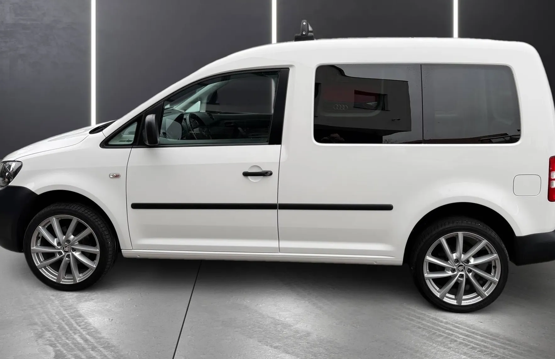 Zunanja slika - VW Caddy - 1.6 TDI MOŽNOST FINANCIRANJA BREZ POLOGA TOP - 3
