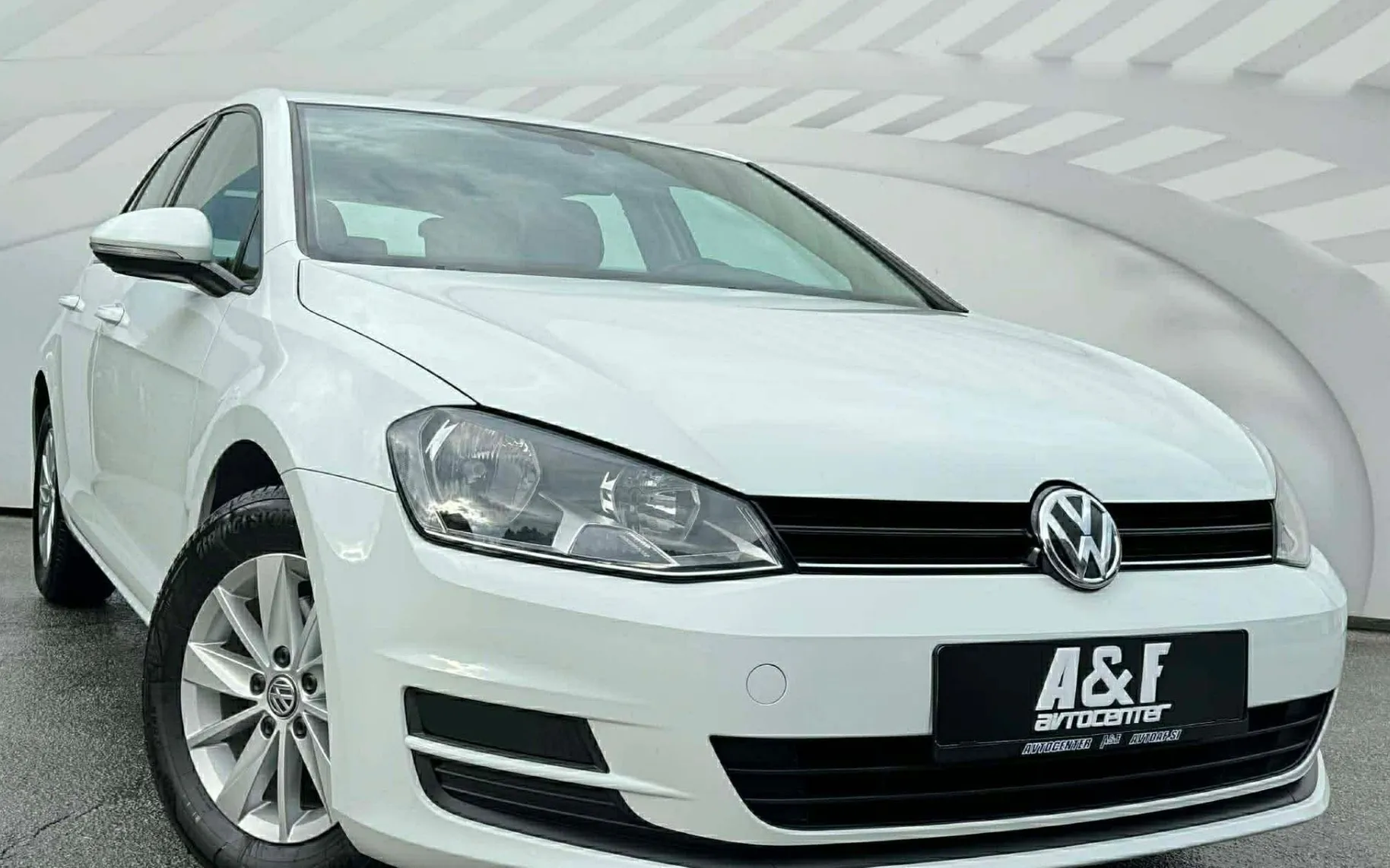 Zunanja slika - VW Golf - 1.6 TDI-LIZING ZA TUJCE-ODLIČEN-... - 3