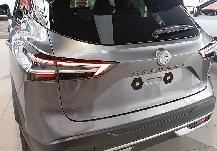 Zunanja slika - Nissan Qashqai - 1.3 DIG-T M.Hybr.158 4WD X-Tr.N-CONNECTA+COLD - 4