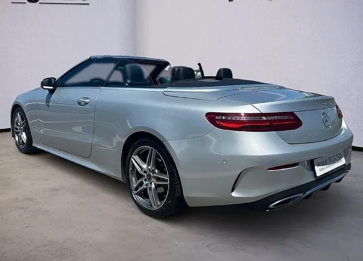 Zunanja slika - Mercedes-Benz E-Razred - 220d AMG LED PDC KAM TEMP NAVI - 7