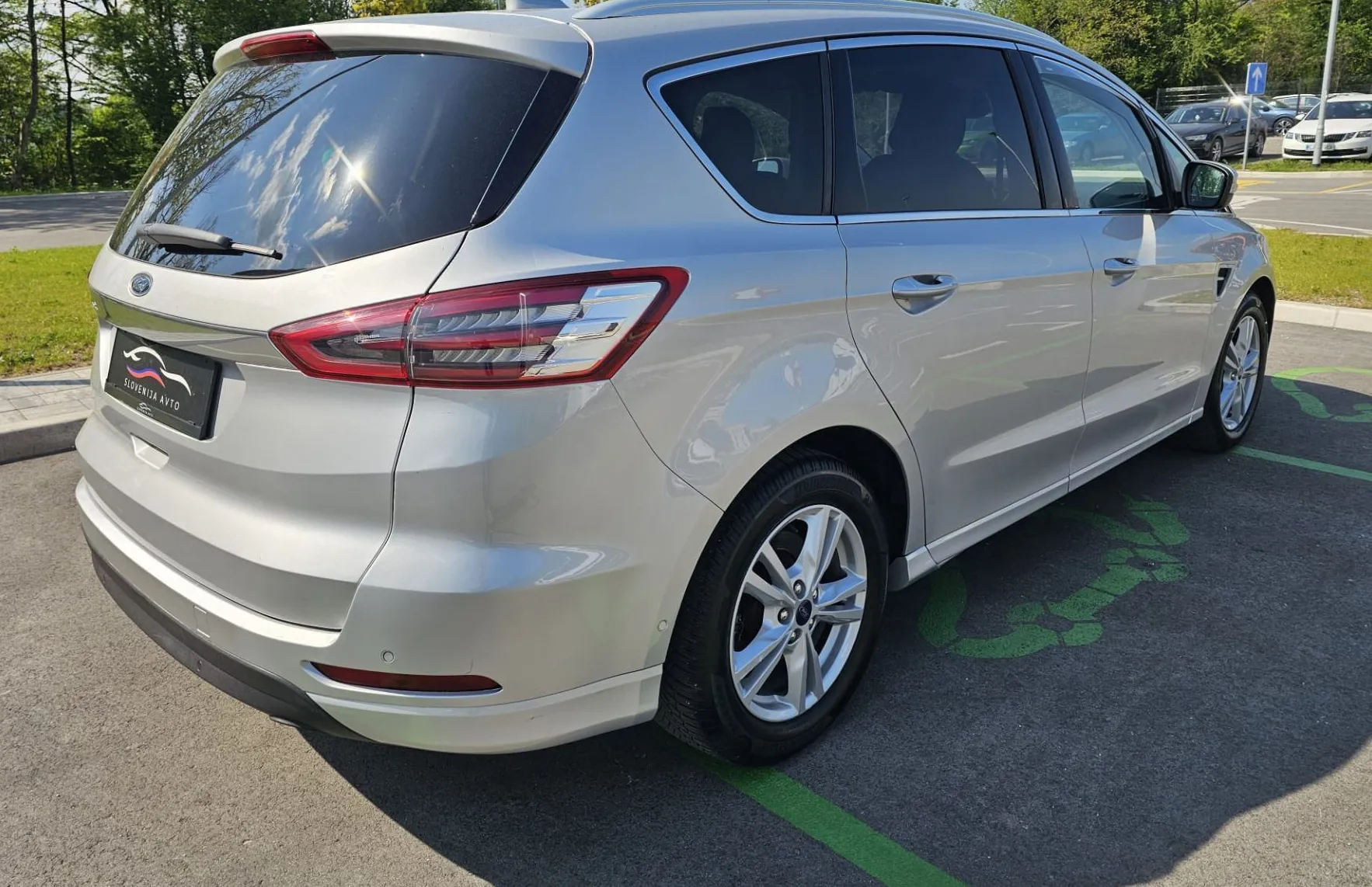 Zunanja slika - Ford S-MAX - 2.0 EcoBlue Titanium Auto|LED|ACC|kamera|NAVI|7sed - 3
