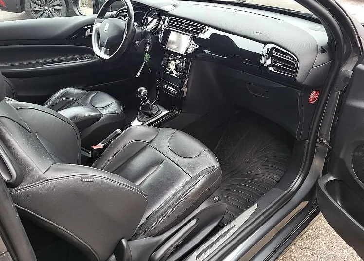 Zunanja slika - Citroën DS3 - SO CHIC 1.6 BLUEHDI 120 - ODLIČEN - 8