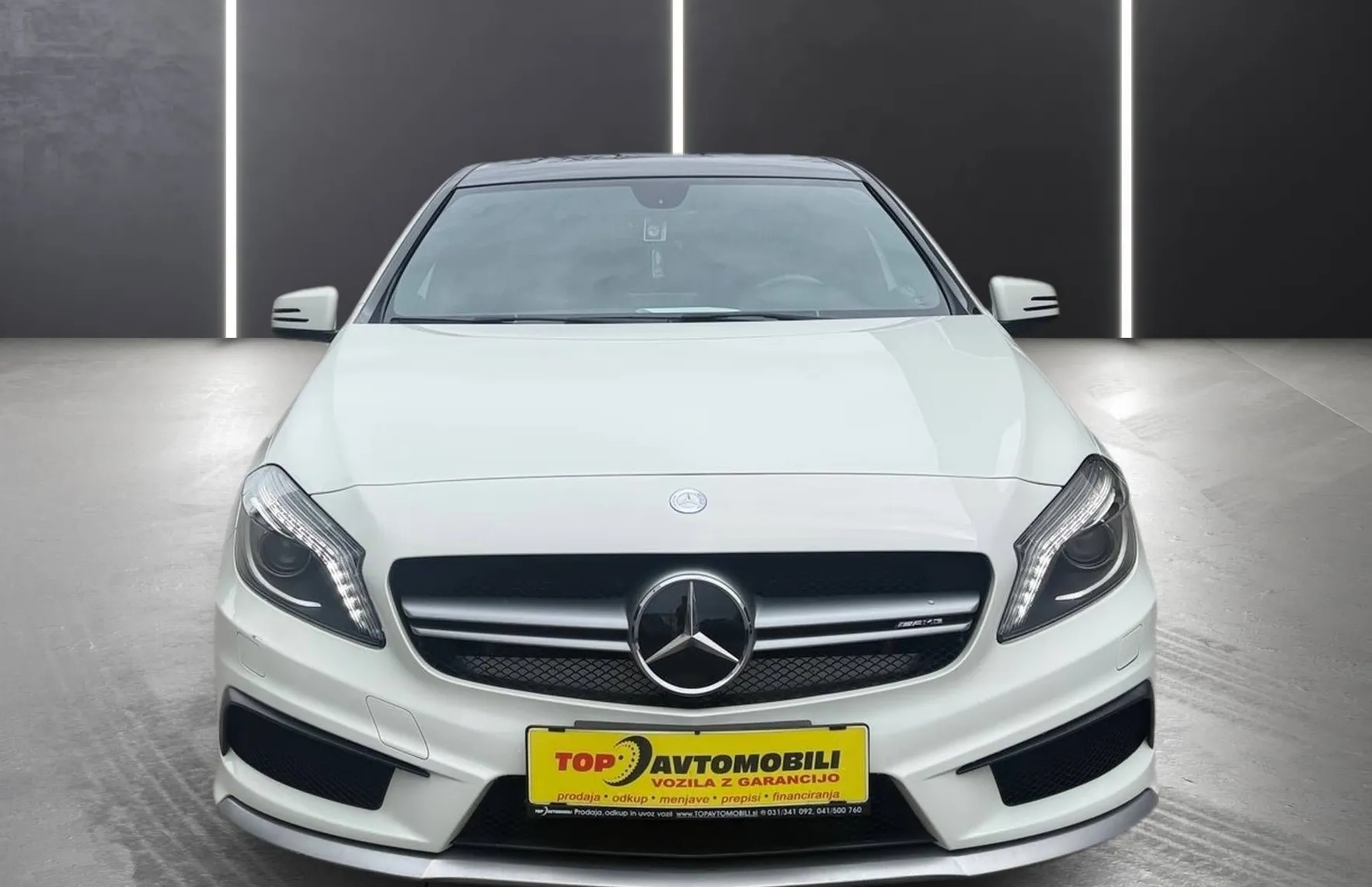 Zunanja slika - Mercedes-Benz A-Razred - 45 AMG 4MATIC XENON NAVI PDC TEM ŠPORTNI IZPUH - 12