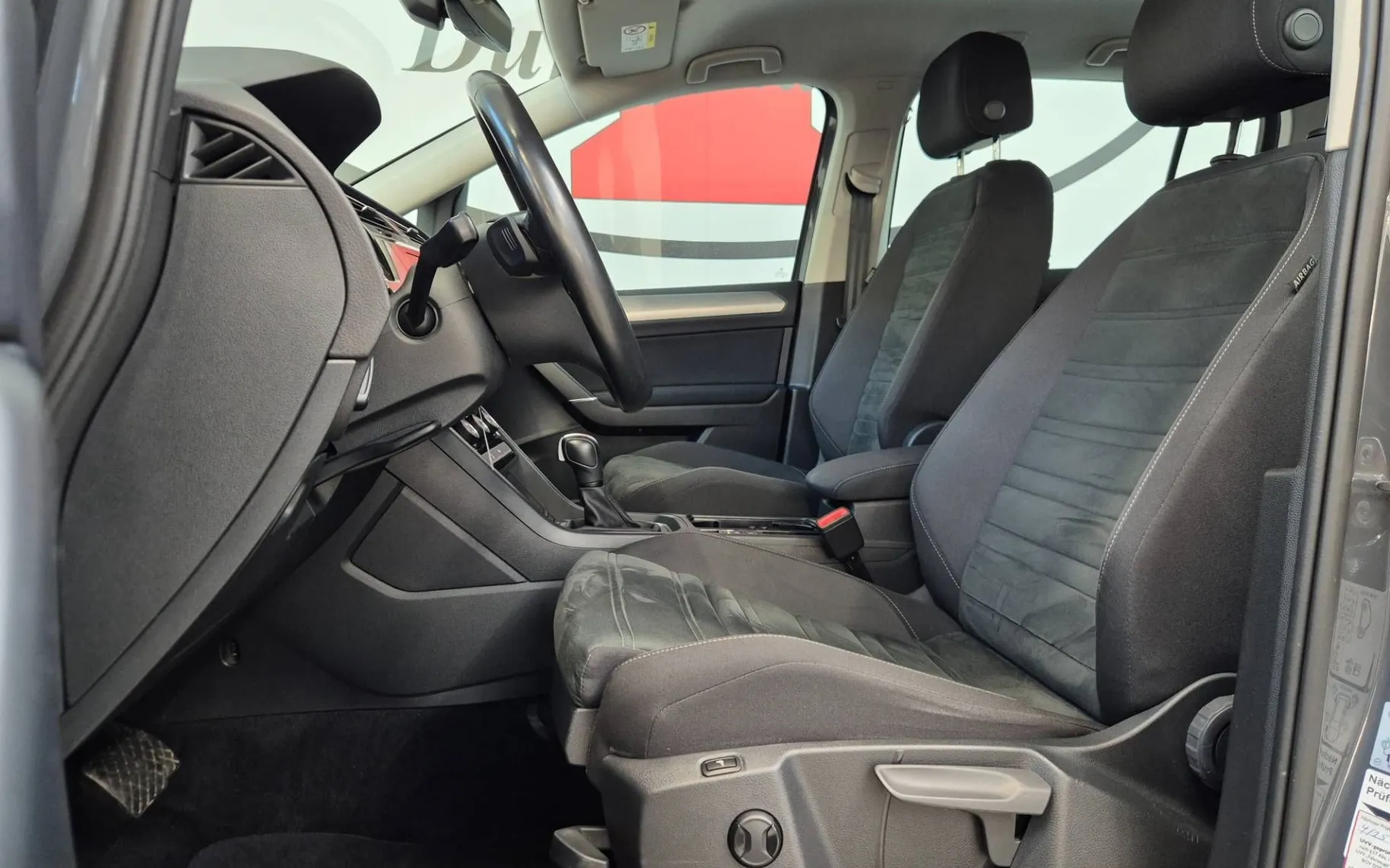 Zunanja slika - Volkswagen Touran - 2.0 TDI DSG Comfortline 110 150 - 5