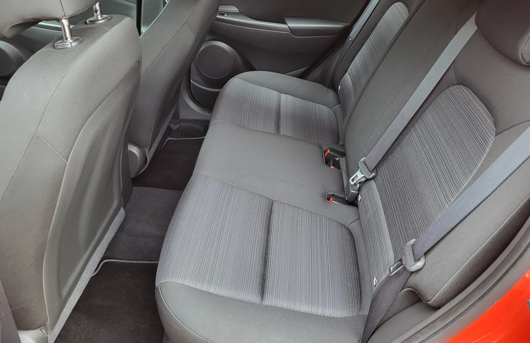 Zunanja slika - Hyundai Kona - 1.0 T-GDI 120 slo-1last-servisira-ac-el.paket-... - 15