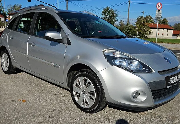 Zunanja slika - Renault Clio - Grandtour 1.2 75ks °OPRAVLJEN VELIK SERVIS° - 2