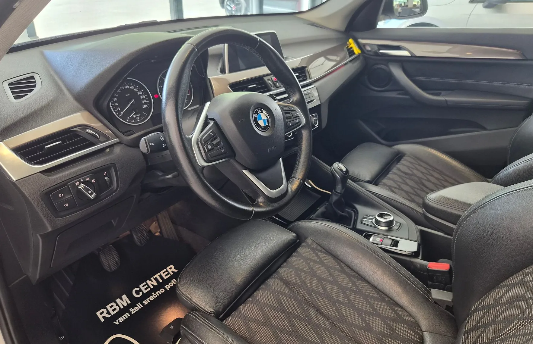 Zunanja slika - BMW X1 - serija : xDrive18d KUPLJEN V SLO|KAMERA|LED|NAVI|KEYLESS - 9