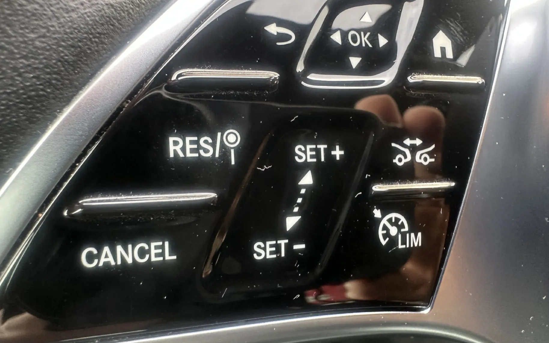 Zunanja slika - Mercedes-Benz EQE - 350+KAMERA.NAVI.LED.USNJE.KROM.SAMO 43000KM - 7