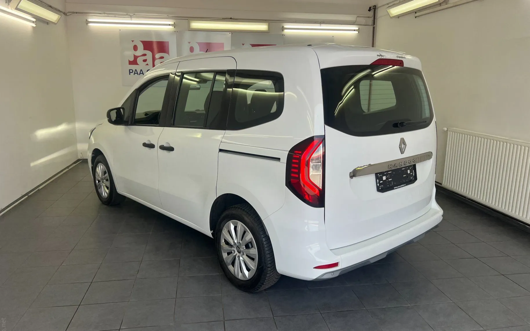 Zunanja slika - Renault Kangoo - 1.5 Blue dCi 95Edition One - 18