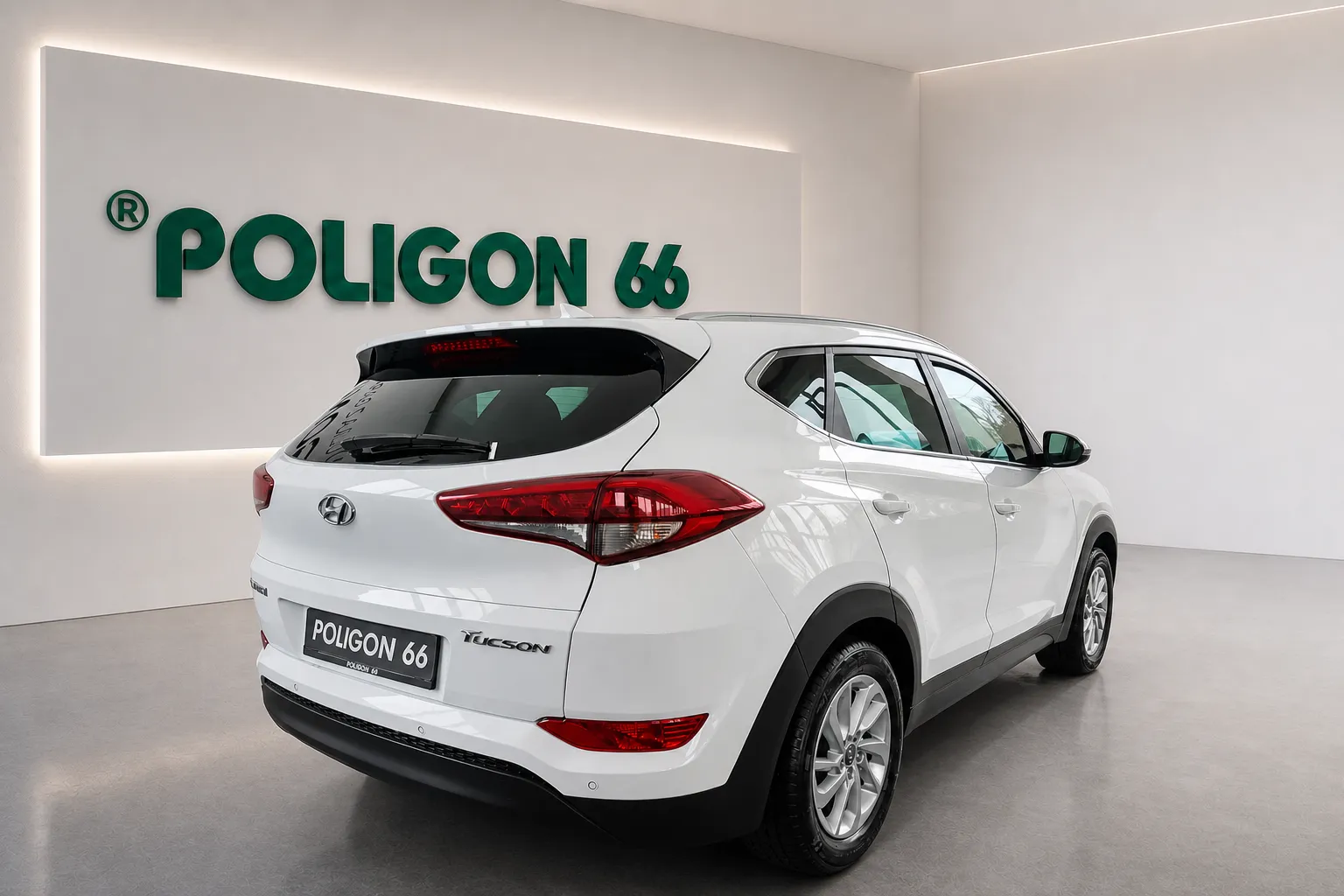 Zunanja slika - Hyundai Tucson - 1.7 CRDI-KAMERA-ODLIČEN-M 2019-1 LASTNIK... - 3