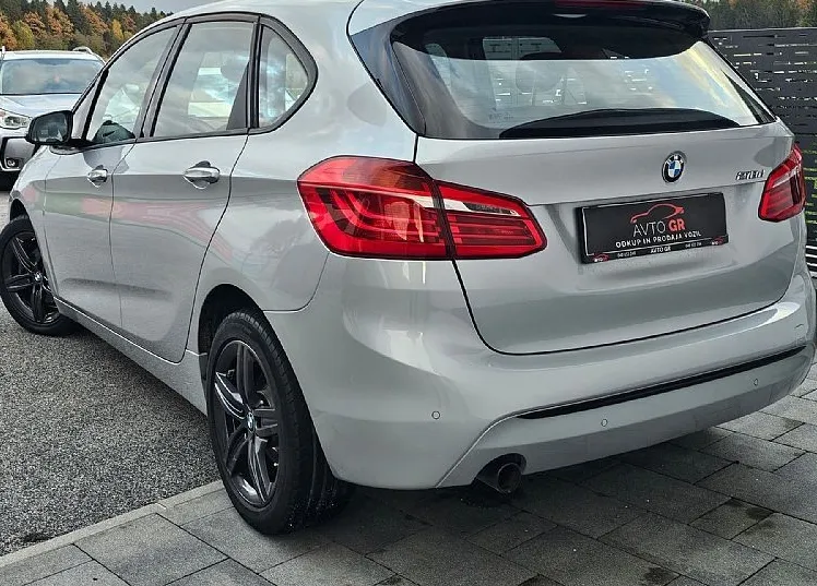 Zunanja slika - BMW Serija 2 - Active Tourer: 220d Sport Line- Le 165.000km- AUT.-ŠPORT - 10