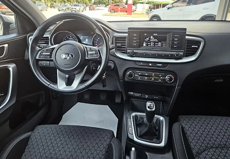 Zunanja slika - KIA Ceed - 1.0 T-GDI LX ACTIVE 1.lastnica, tov.garancija - 7