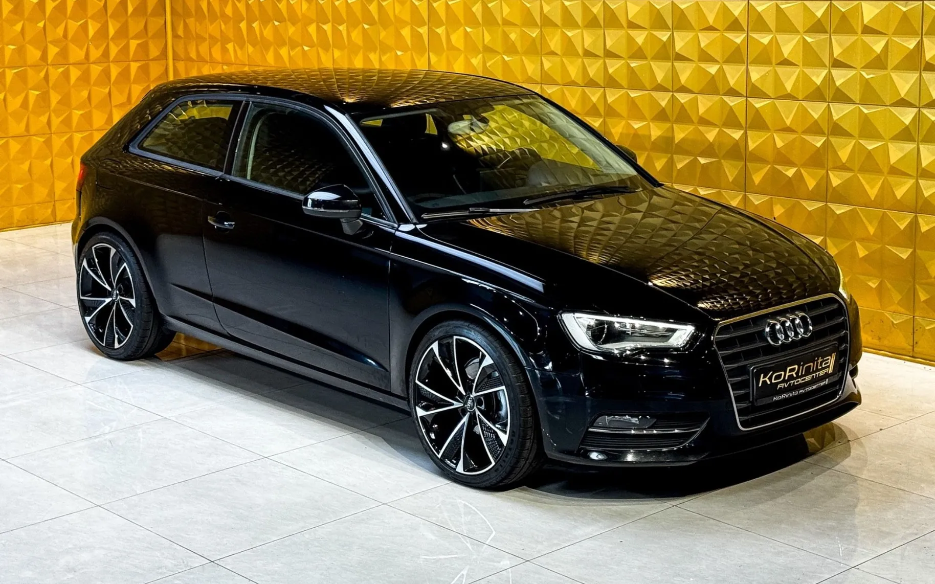 Zunanja slika - Audi A3 - 2.0 TDI AUT.-ALCANTARA-TEMP-BI XENON - 2