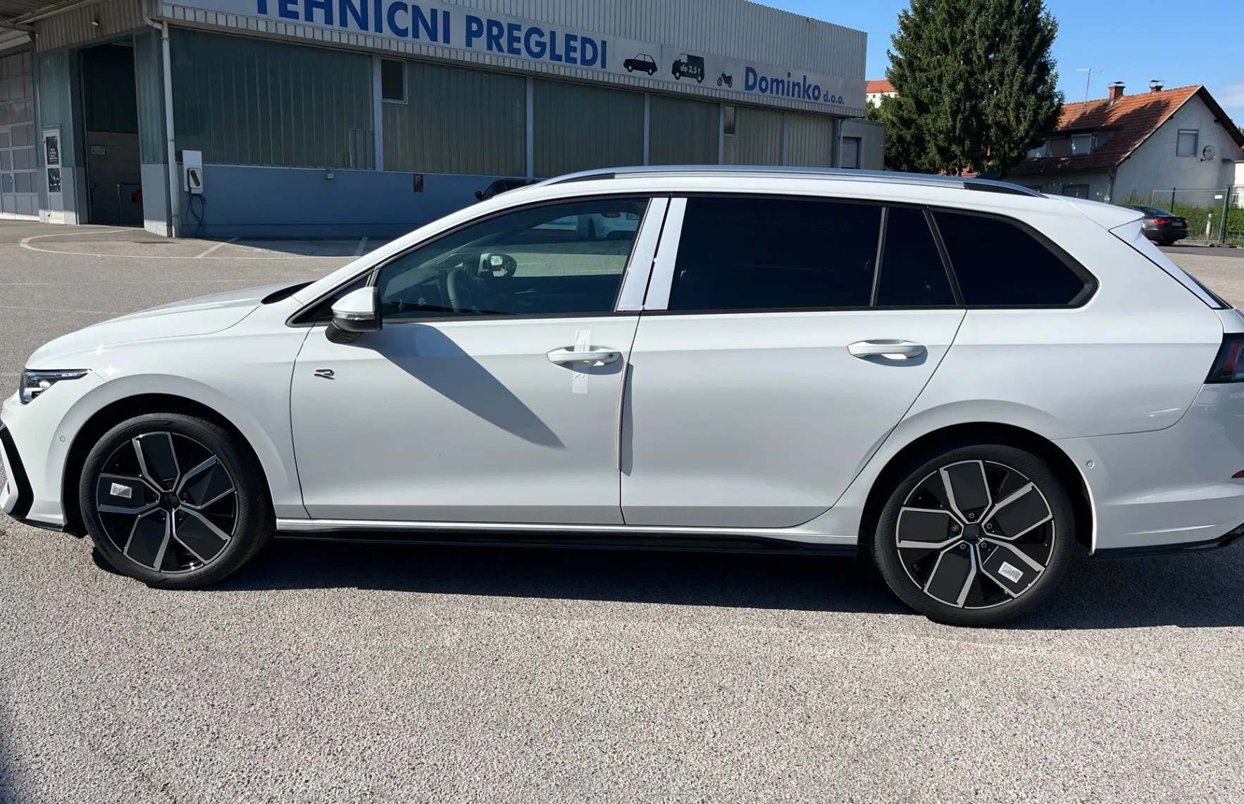 Zunanja slika - Volkswagen Golf - Variant 1.5 TSI 4Joy - 2