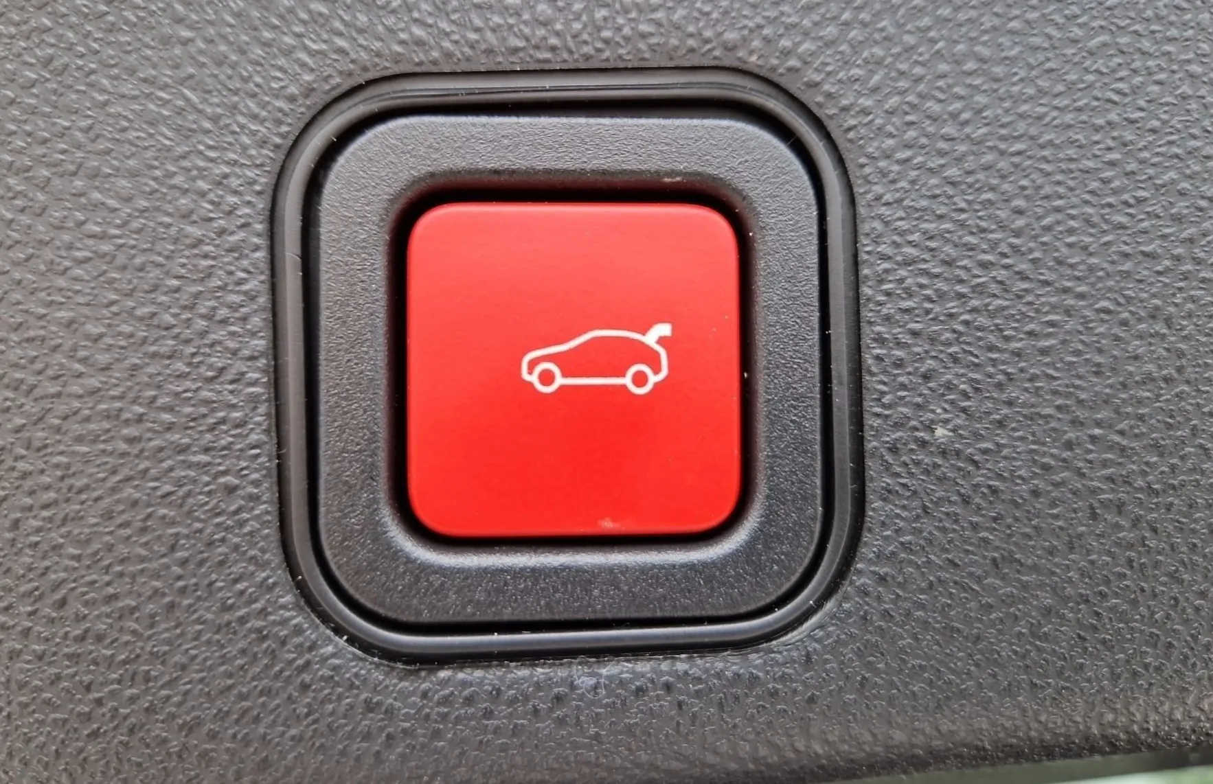 Zunanja slika - Alfa Romeo Junior - Ibrida 1.2 Speciale E-DCT6 MHEV 145 KM - 13