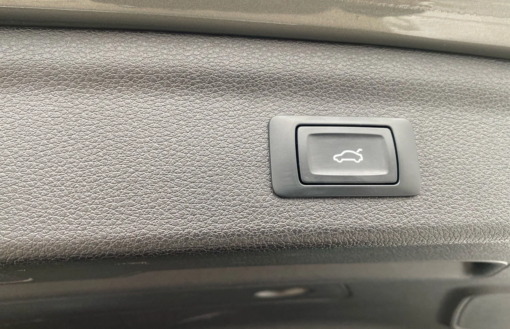 Zunanja slika - Audi Q3 - 35 TFSI S tronic Advanced ... - 13