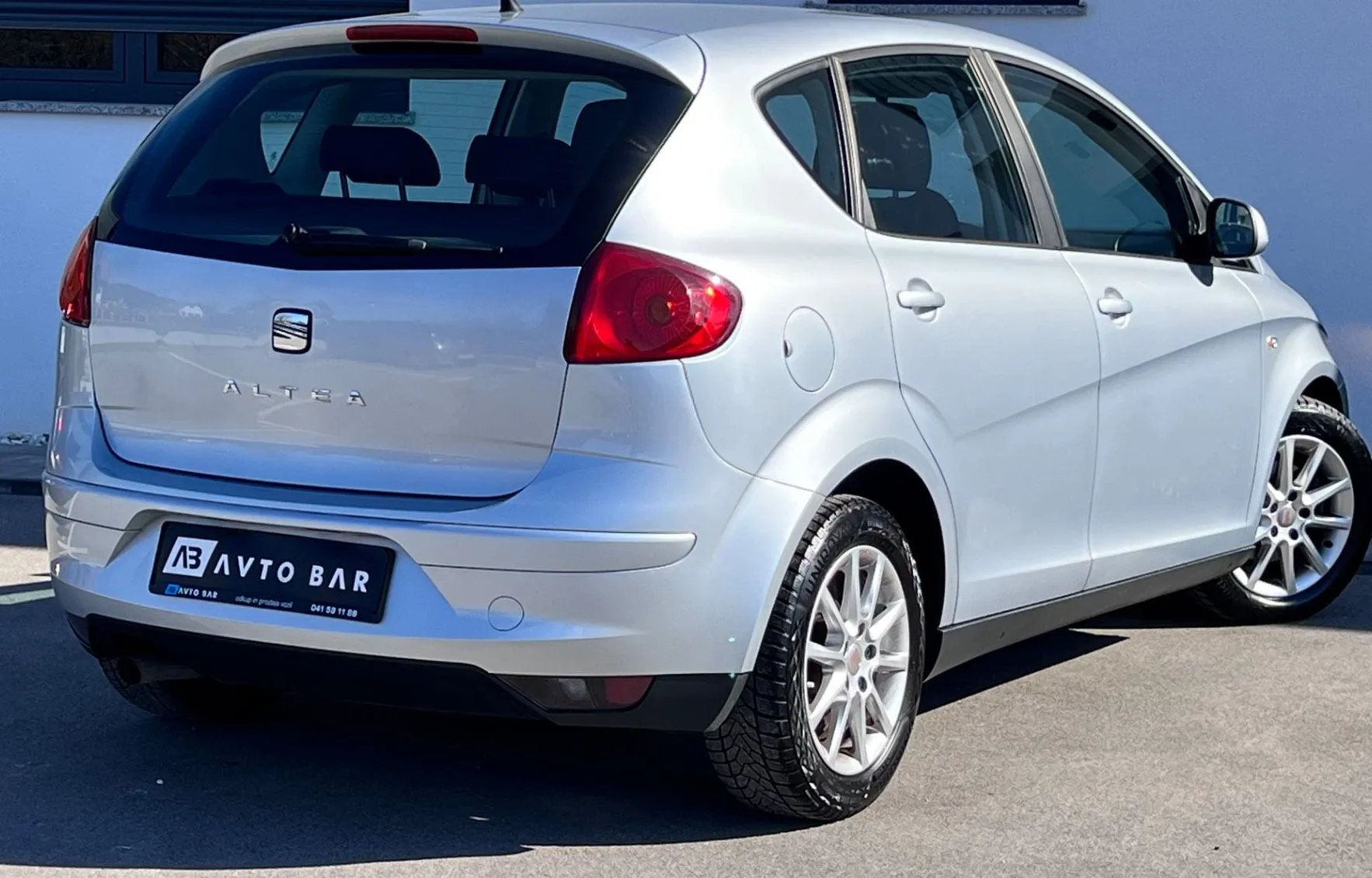 Zunanja slika - Seat Altea - 1.6 TDI+1.LAST+SLO+TEMP+ALU+SAMO 95.013 km - 6