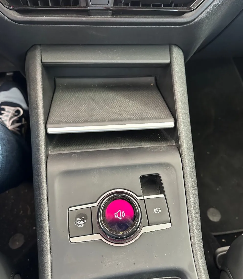 Zunanja slika - Volkswagen Tiguan - 2.0 TDI DSG Life 110kW.KAMERA.LED.ACC.2025.TOP - 17
