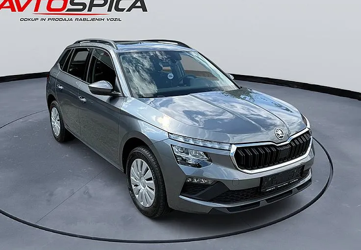 Zunanja slika - Škoda Kamiq - 1.0 TSI Essence DSG -1.LASTNIK -  NA OBROKE - - 2