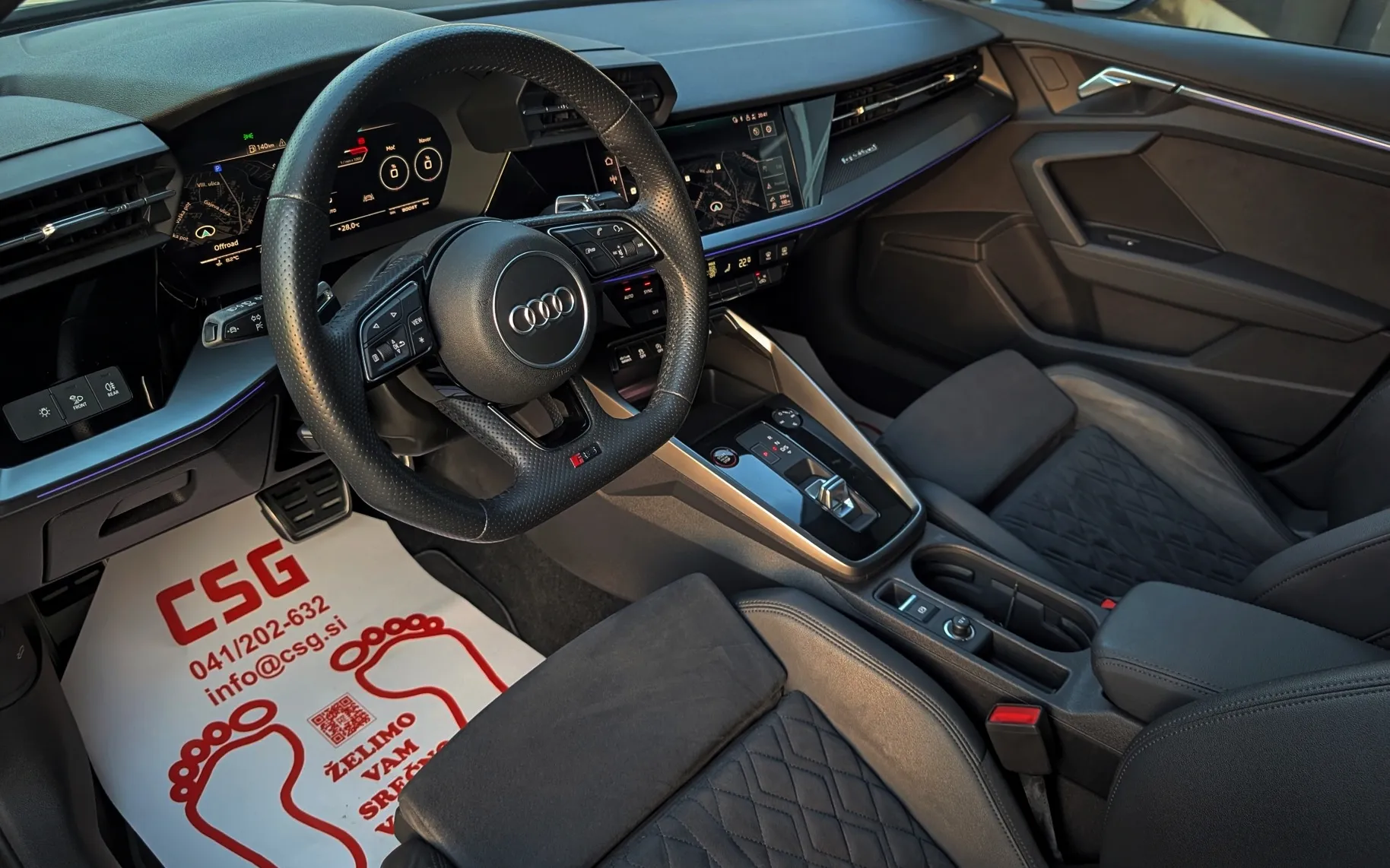Zunanja slika - Audi RS3 - A3 Limo 2.5 TFSI quattro S-tronic - 8