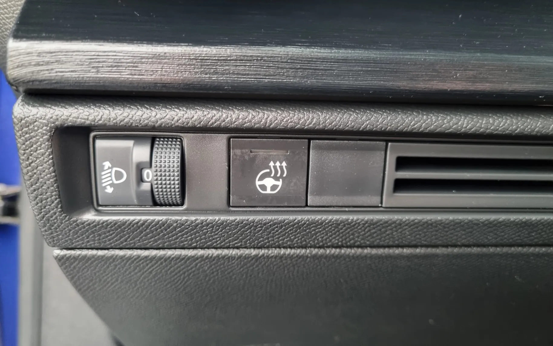 Zunanja slika - Citroën C5X - C5 X Shine 1.2L AVTOMATIK-KAMERA-DAB-NAVI-HEAD-UP - 14