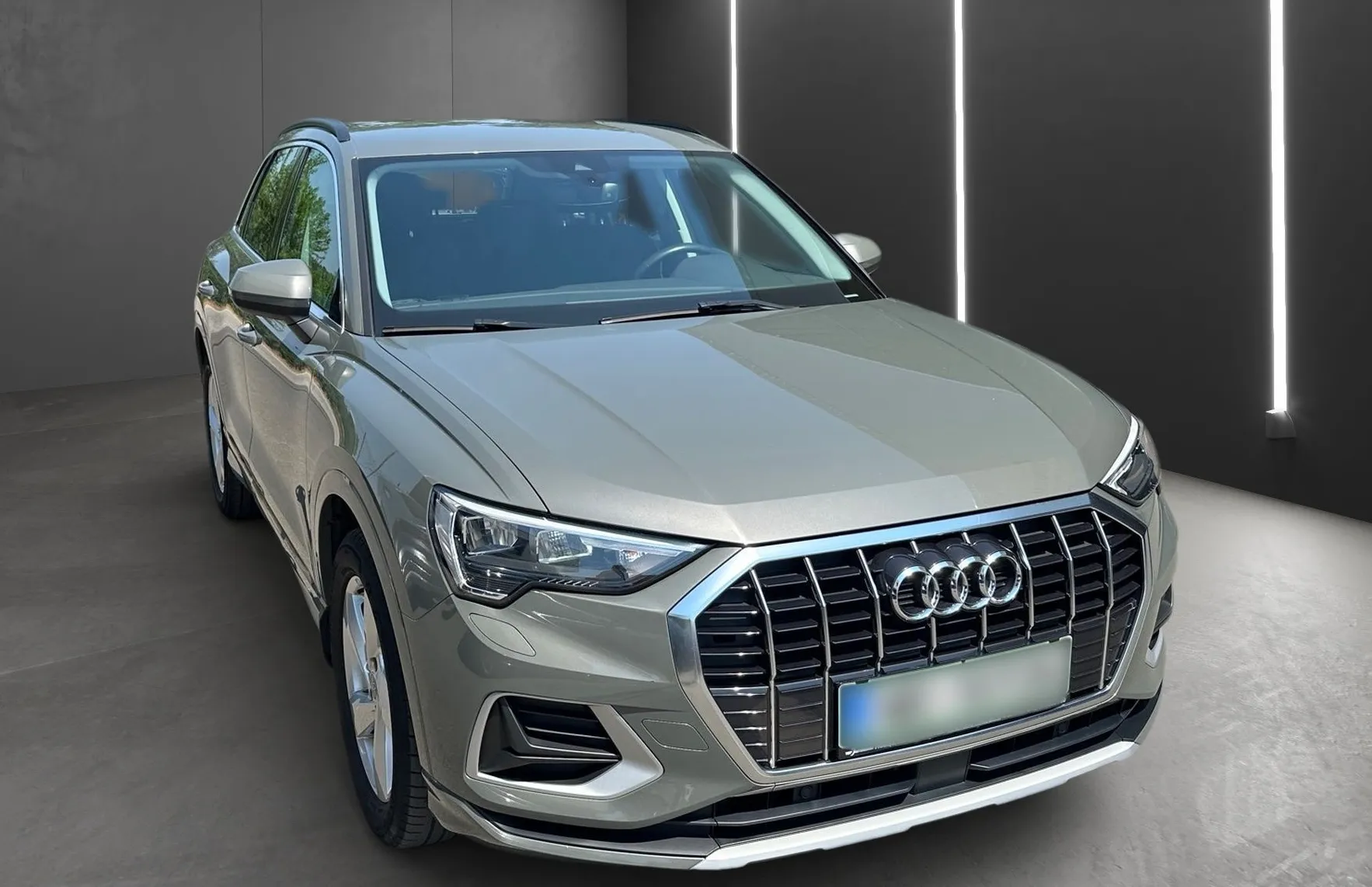 Zunanja slika - Audi Q3 - 35 TFSI S tronic FULL LED NAVI WEBASTO LANE A PD - 10