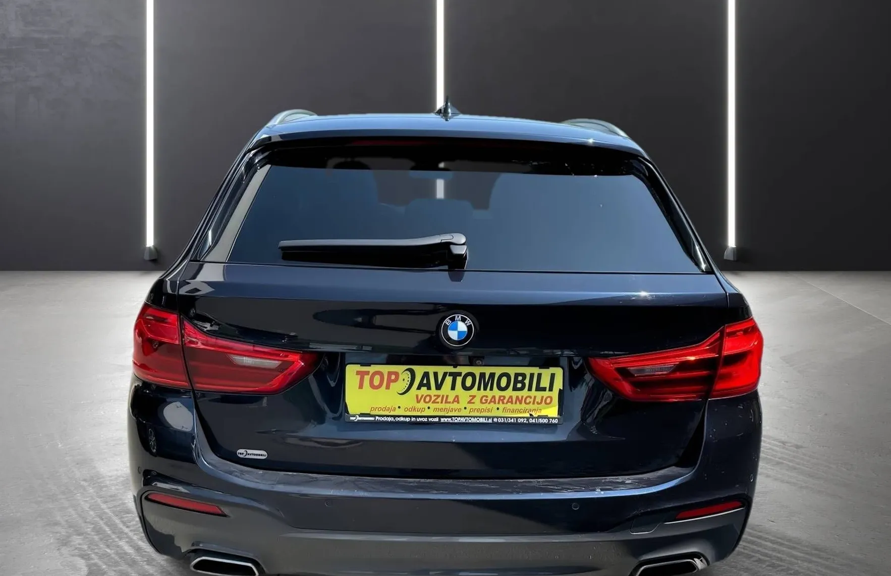 Zunanja slika - BMW Serija 5 - Touring: 530d M PAKET LED NAVI PDC KAMERA PANO RADAR TOP - 7