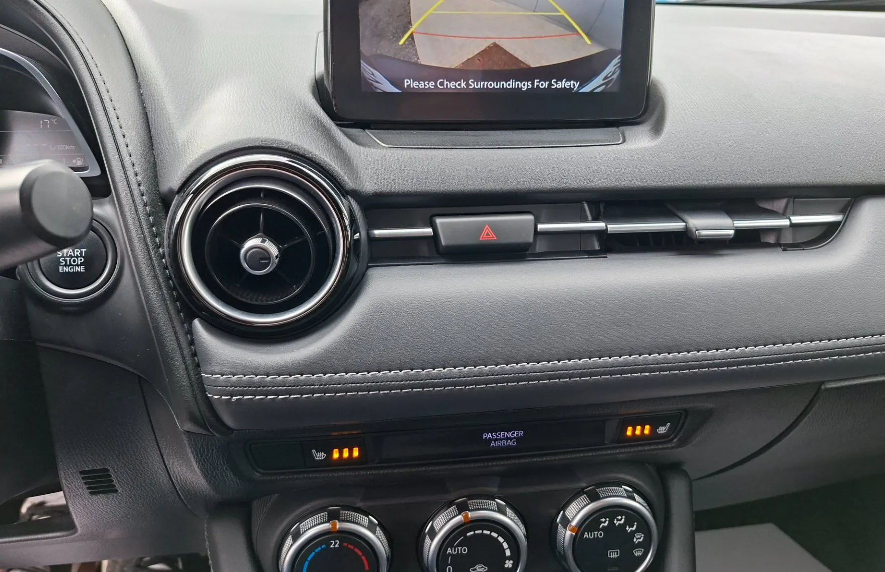 Zunanja slika - Mazda CX-3 - G121 Revolution kamera head-up  47900 KM - 11