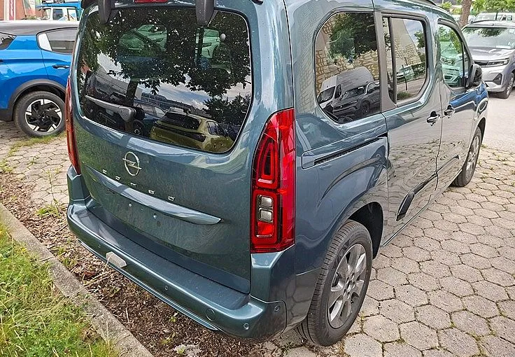 Zunanja slika - Opel Combo - 1.5 Dizel 96KW GS L1H1 - 4