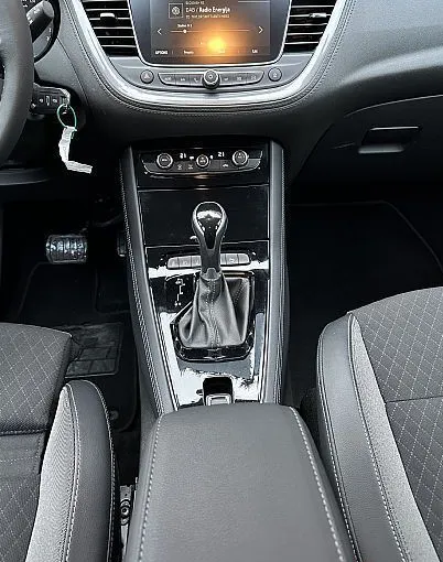 Zunanja slika - Opel Grandland X - 1.5 DIESEL 96KW ENJOY AUTO-KAMERA-PDC-ALU-ODLIČEN - 9