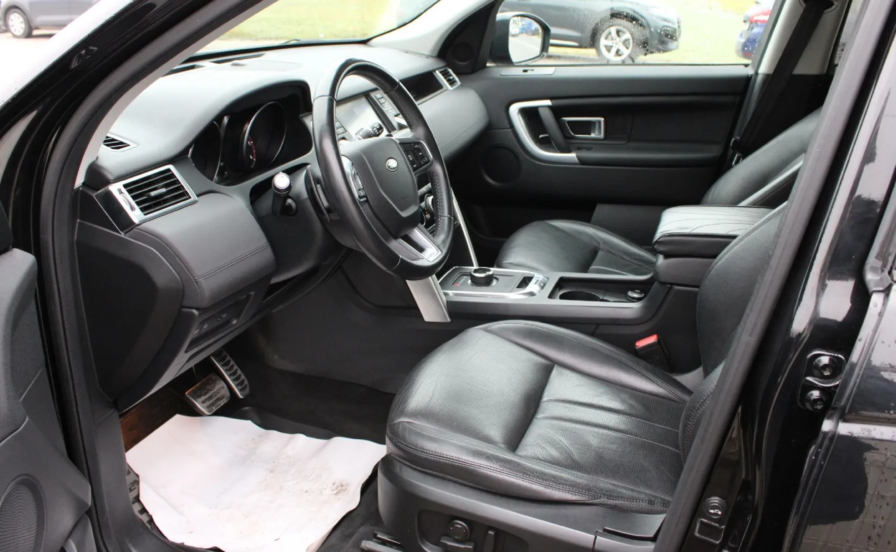 Zunanja slika - Land Rover Discovery Sport - HSE TD4 AUT. 180 KM 4WD USNJE LED ALU NAVI KAMERA - 11