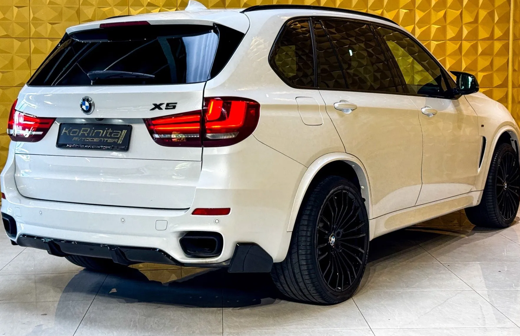 Zunanja slika - BMW X5 - serija :  xDrive30d M Sport-LED-VIRTUAL-HARMAN-GRETJE - 11