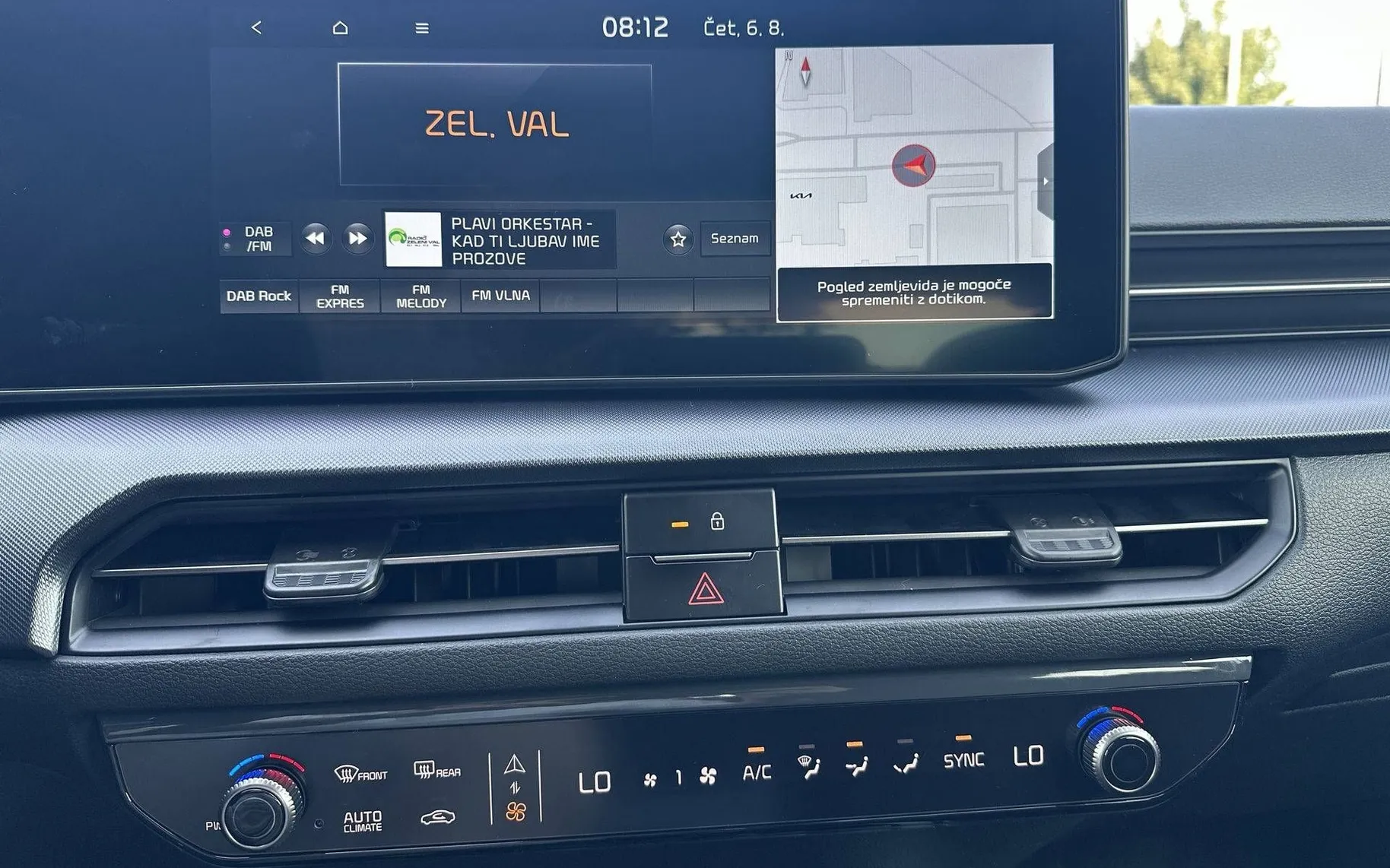 Notranja slika - KIA XCeed - 1.6 T-GDI EX ACTIVE 7 DCT - 16