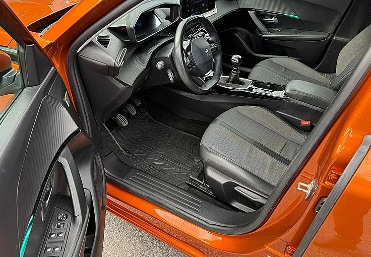 Zunanja slika - Peugeot 2008 - 1.2 PureTech  Active Pack - NA OBROlE BREZ POLOGA - 5