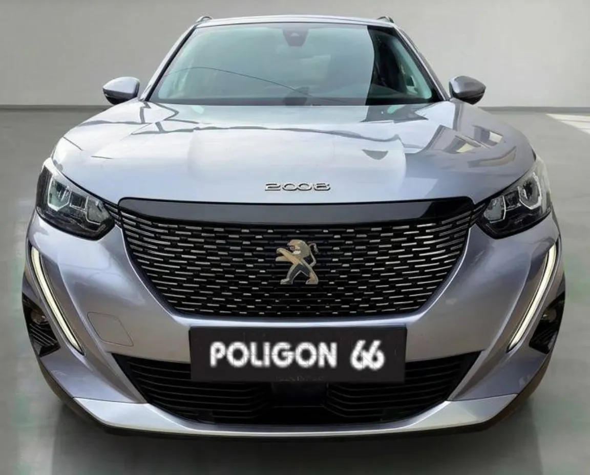 Notranja slika - Peugeot 2008 - 1.5 130 ALLURE Aut-FULL LED-KAMERA-1 LASTNIK... - 12