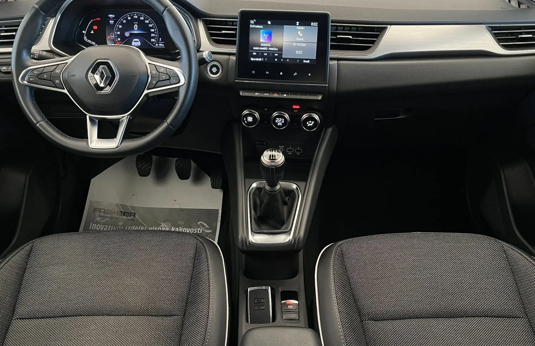 Zunanja slika - Renault Captur - TCe 90 Intens - 1. LASTNICA - SLOVENSKI - 11