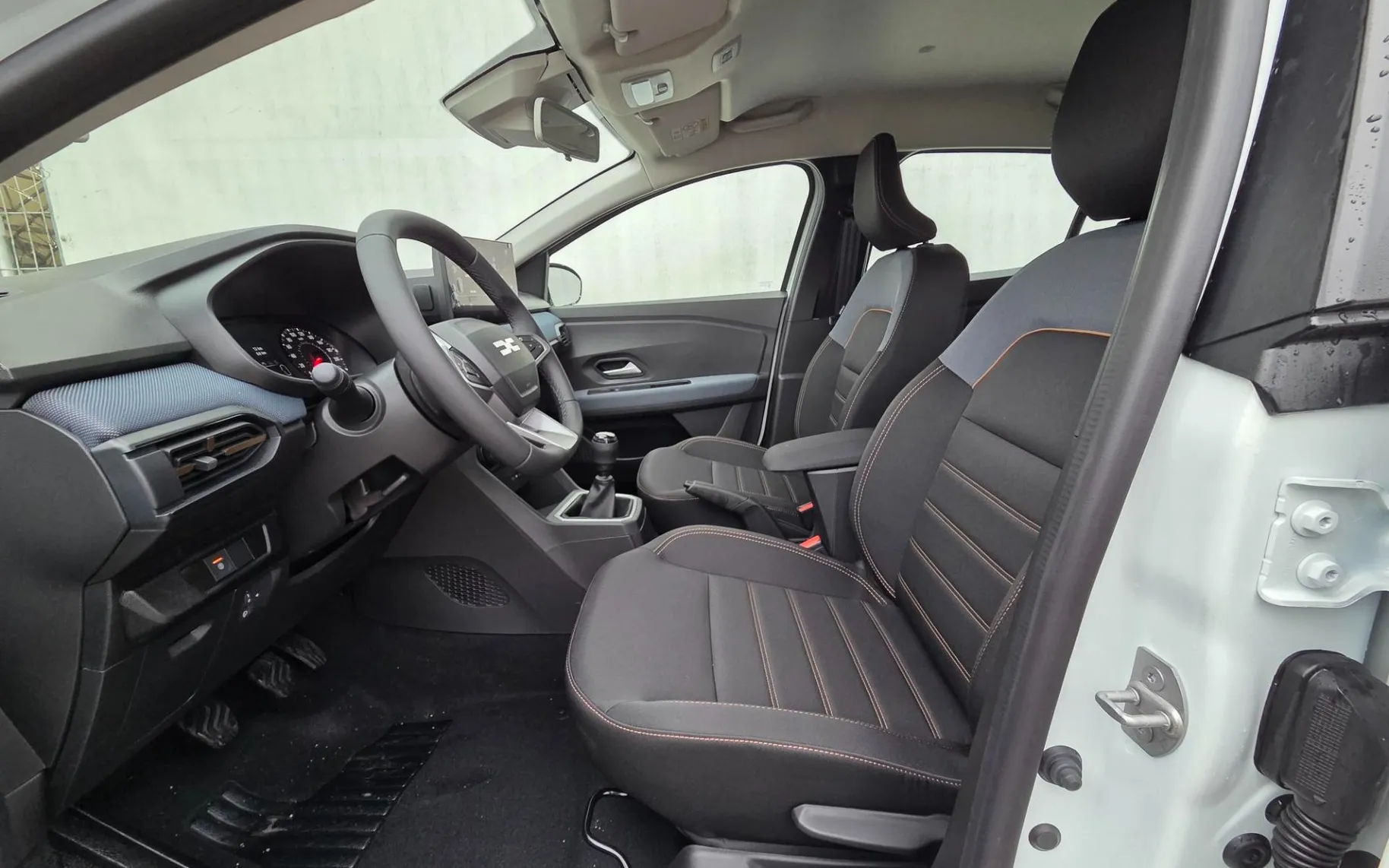 Zunanja slika - Dacia Sandero - Stepway Expression TCe110+6 LET JAMSTVA - 6