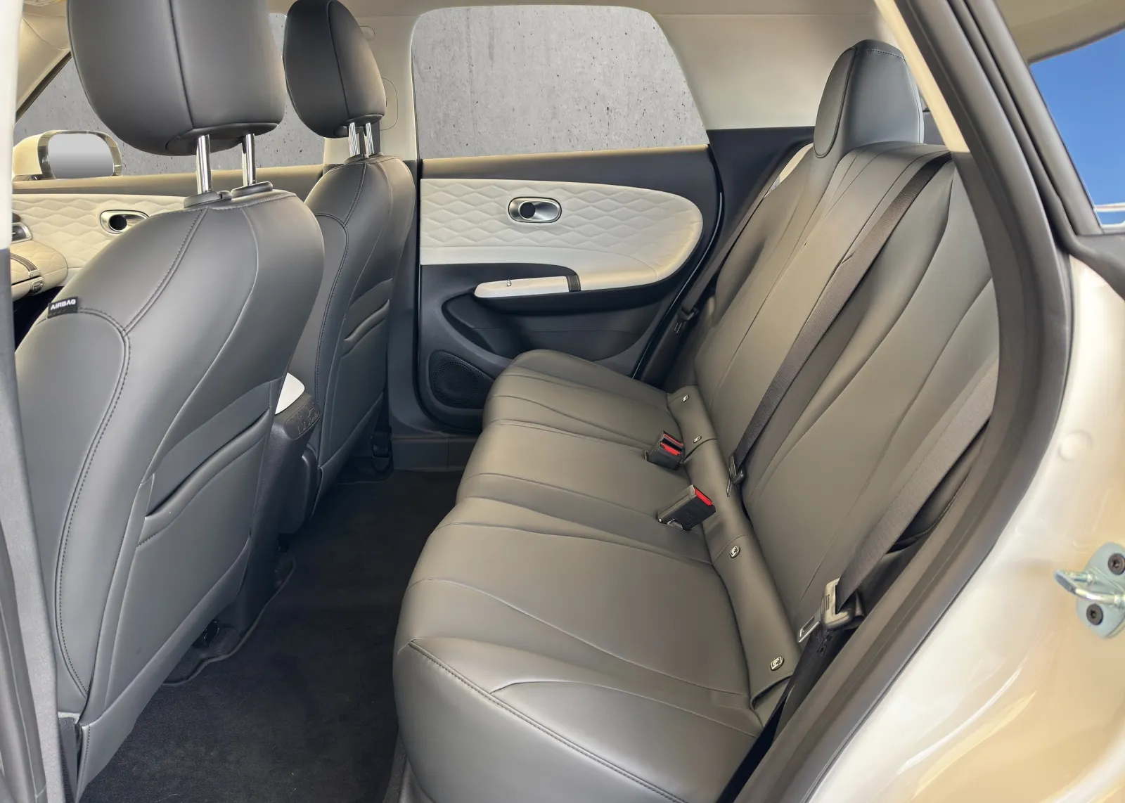 Zunanja slika - Dongfeng Box - 42.3 kWh + 360 kamera + tempomat + memory + 7200€ - 2