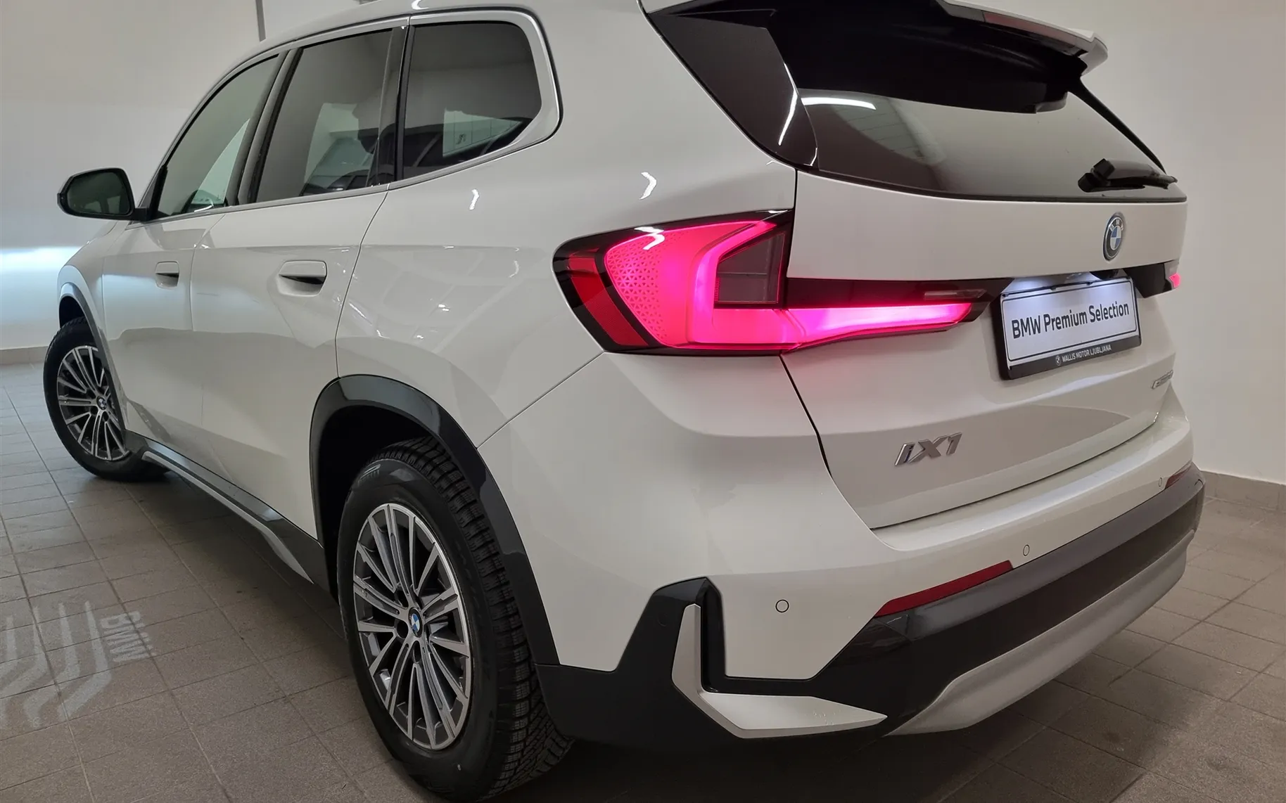 Zunanja slika - BMW iX - 1 eDrive20 - 7