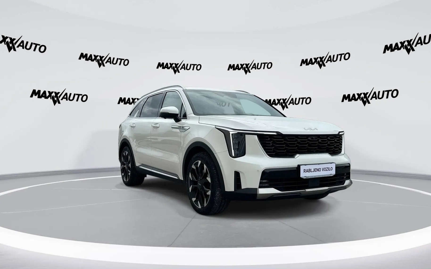 Zunanja slika - KIA Sorento - 2.2 TCI AWD EX Launch 8DCT - 3